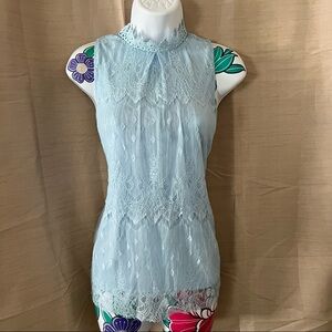 Byer California Light Blue Lace Mock Neck Sleeveless Blouse